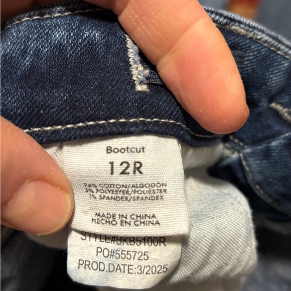 BKE Girls 12 Bootleg Jeans in Light Blue and Dark Blue (Two Pair) - Picture 8 of 10